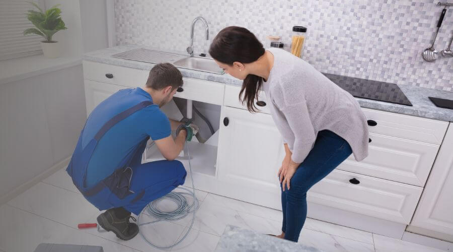 Professional same day plumber in Crum Lynne, PA